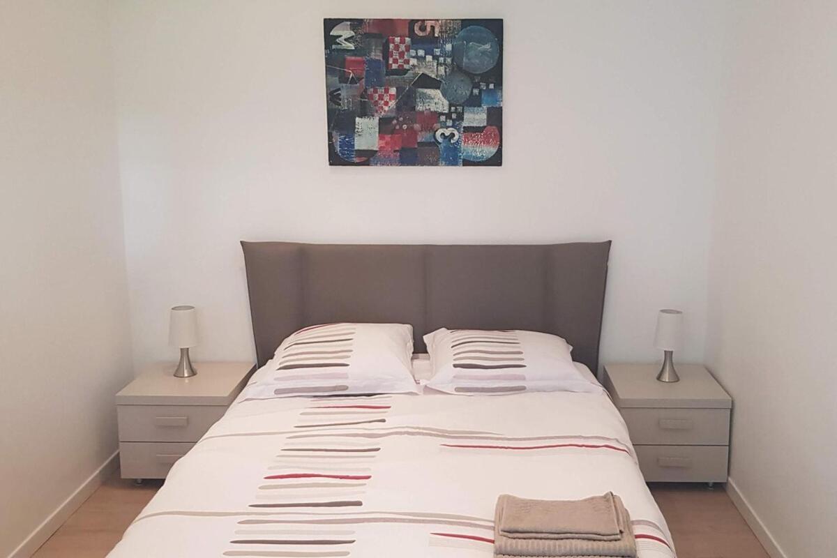 Appartement 2 Pieces *